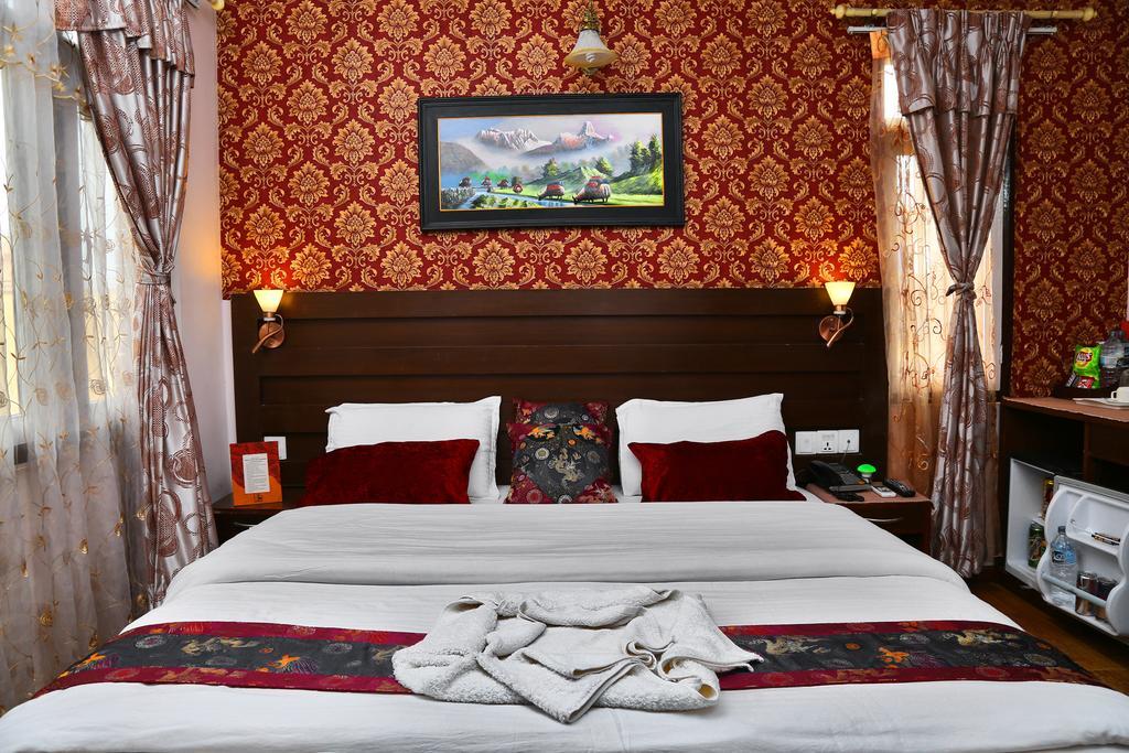 Hotel Bliss International Катманду Экстерьер фото